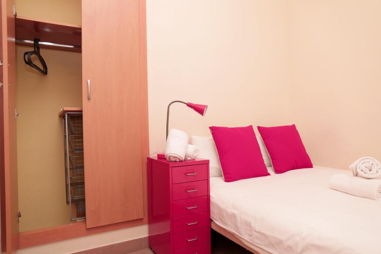 Mora Rooms บาร์เซโลนา ภายนอก รูปภาพ